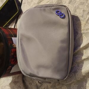 Poshmark belt bag New